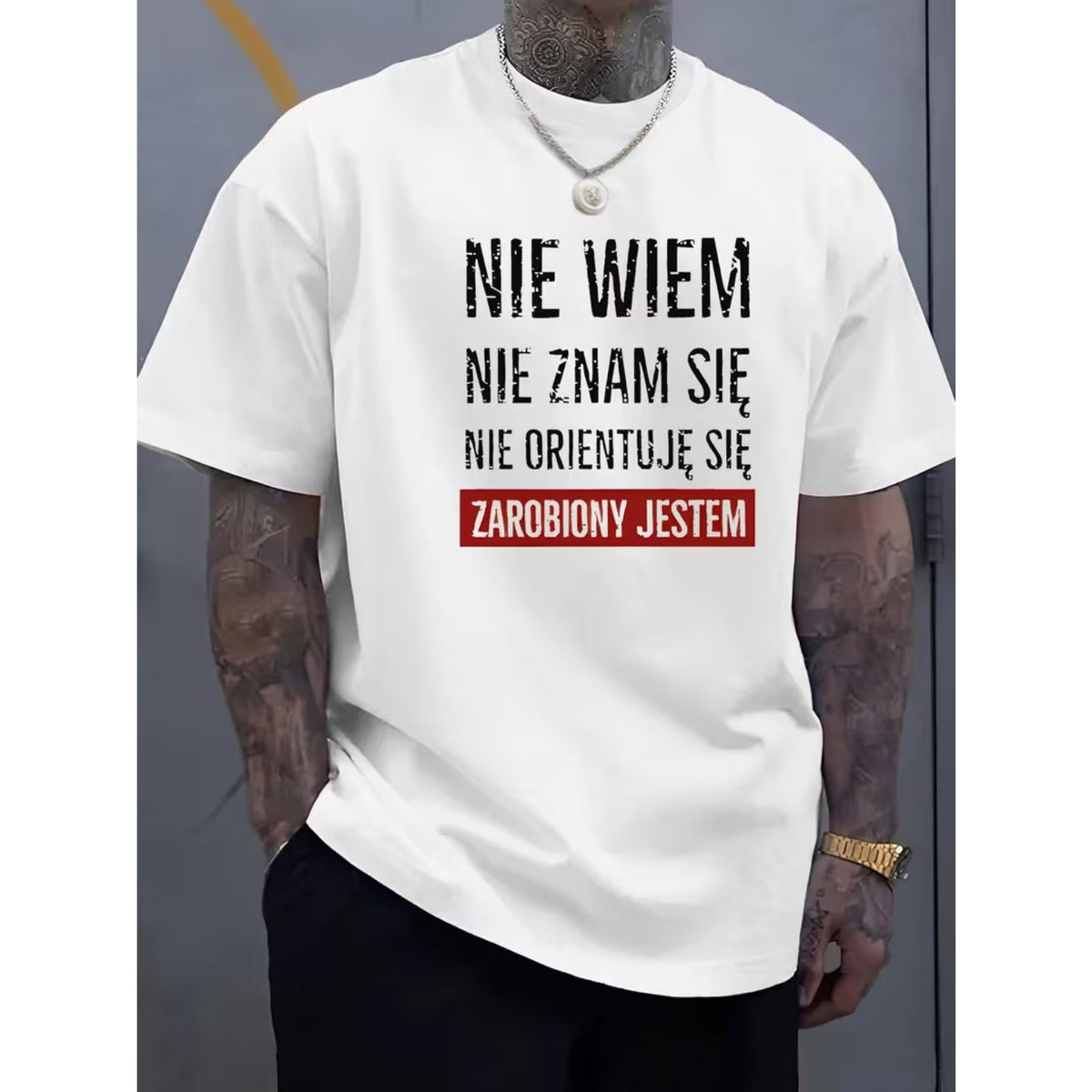 A Men'S Summer Casual T-Shirt Featuring a Striking "Nie Wiem" Graphic Print, Slightly Stretchy And Breathable, Available in Multiple Colors for Trendy Everyday Wear, a Fashionable Summer Top That Is Comfortable And Well-Fitting