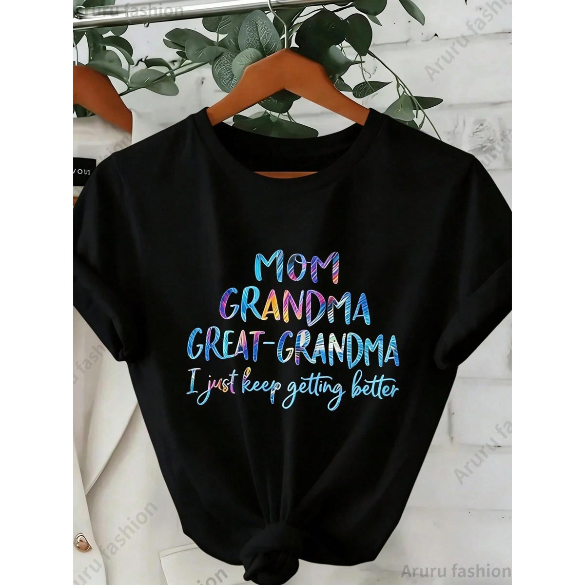 Women's Printed T-Shirt - 'Mom, Grandma, Great-Grandmother, I'm Getting Better' Colorful Letter Print Round Neck Short Sleeve Casual Top